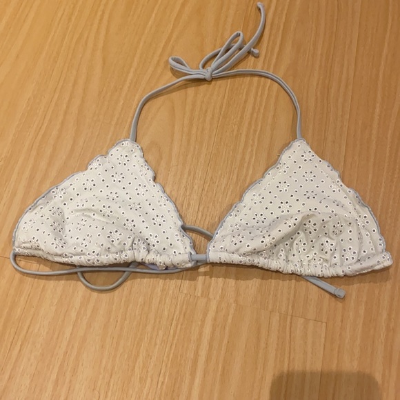 Xhilaration white and lavender eyelet bikini - Picture 3 of 5
